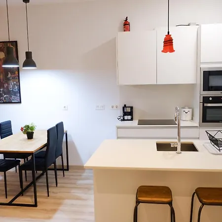 Grosso I Local Rentss Apartmán *